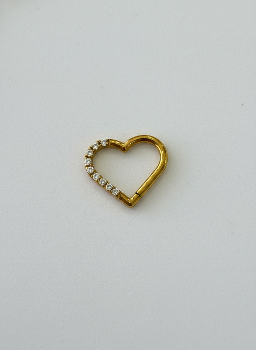 Corazon con zirconias. Titanio 16G. - piercings Mundo Chic