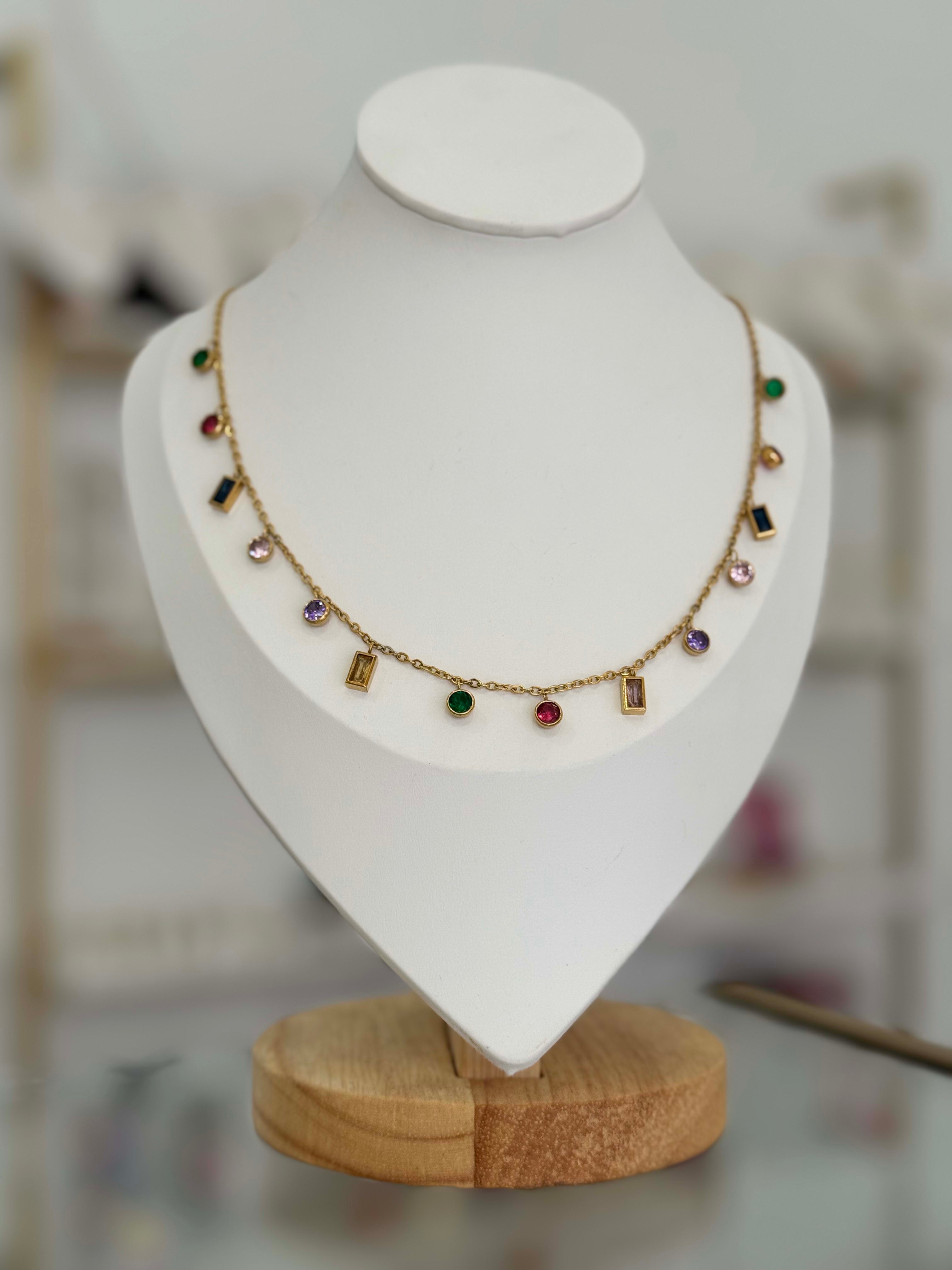 Collar estaciones, zirconias de colores. - collares Mundo Chic