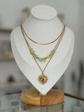 Collar en capas, con dije milagrito y aplicaciones de colores - collares Mundo Chic
