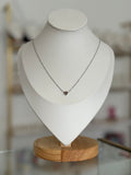 Collar plateado con dije de corazón - collares Mundo Chic