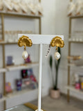 Aretes Hoja Perla Dorados Nature Chic Acero Mujer - aretes Mundo Chic