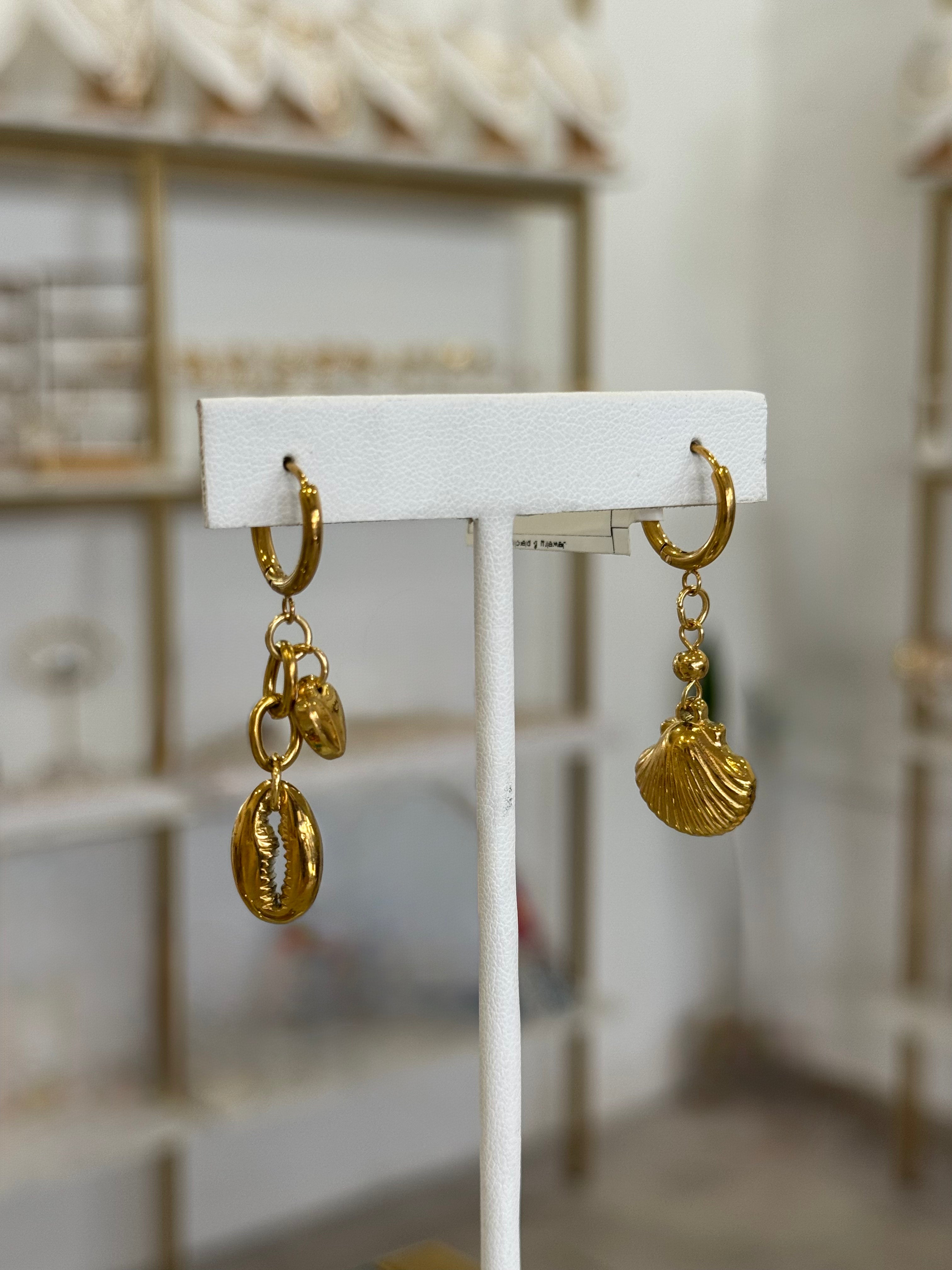 Arracadas Conchas Mar Doradas Beach Style Acero Mujer - aretes Mundo Chic