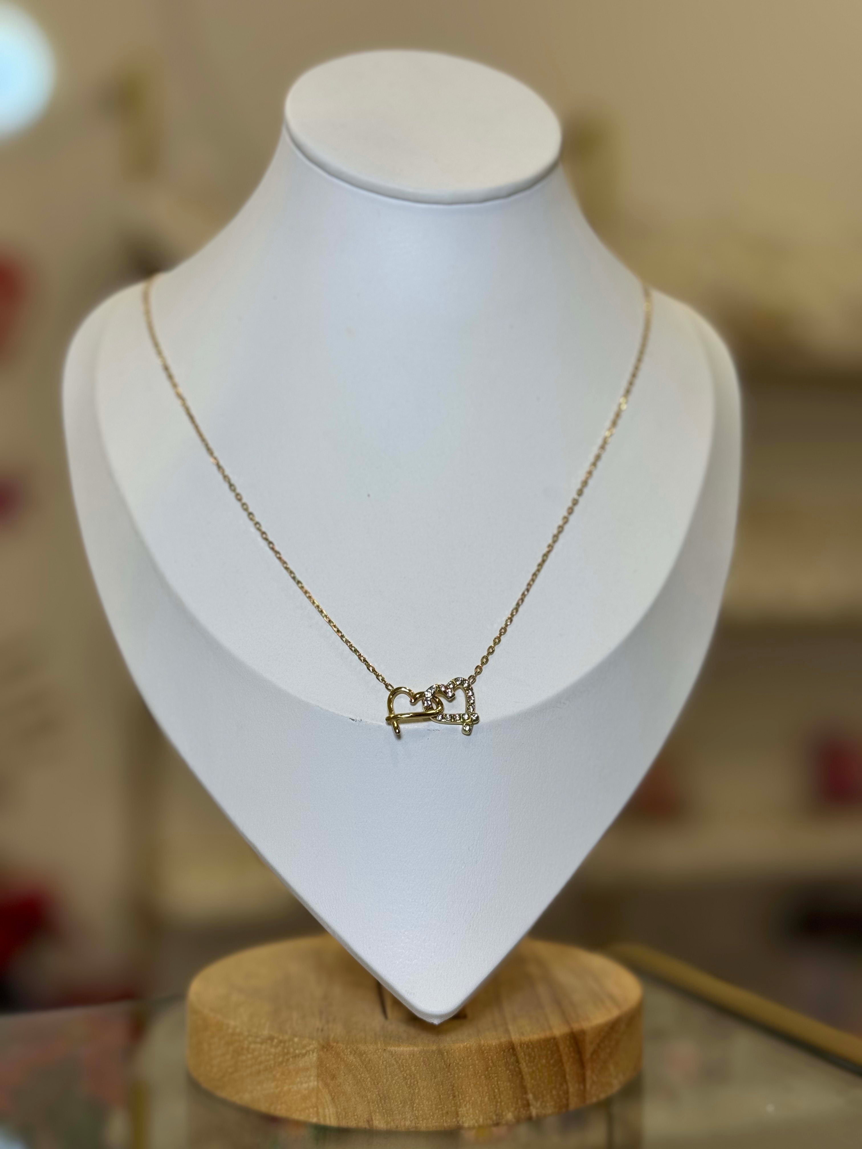 Collar dijes  de Corazónes unidos, romántico. - collares Mundo Chic