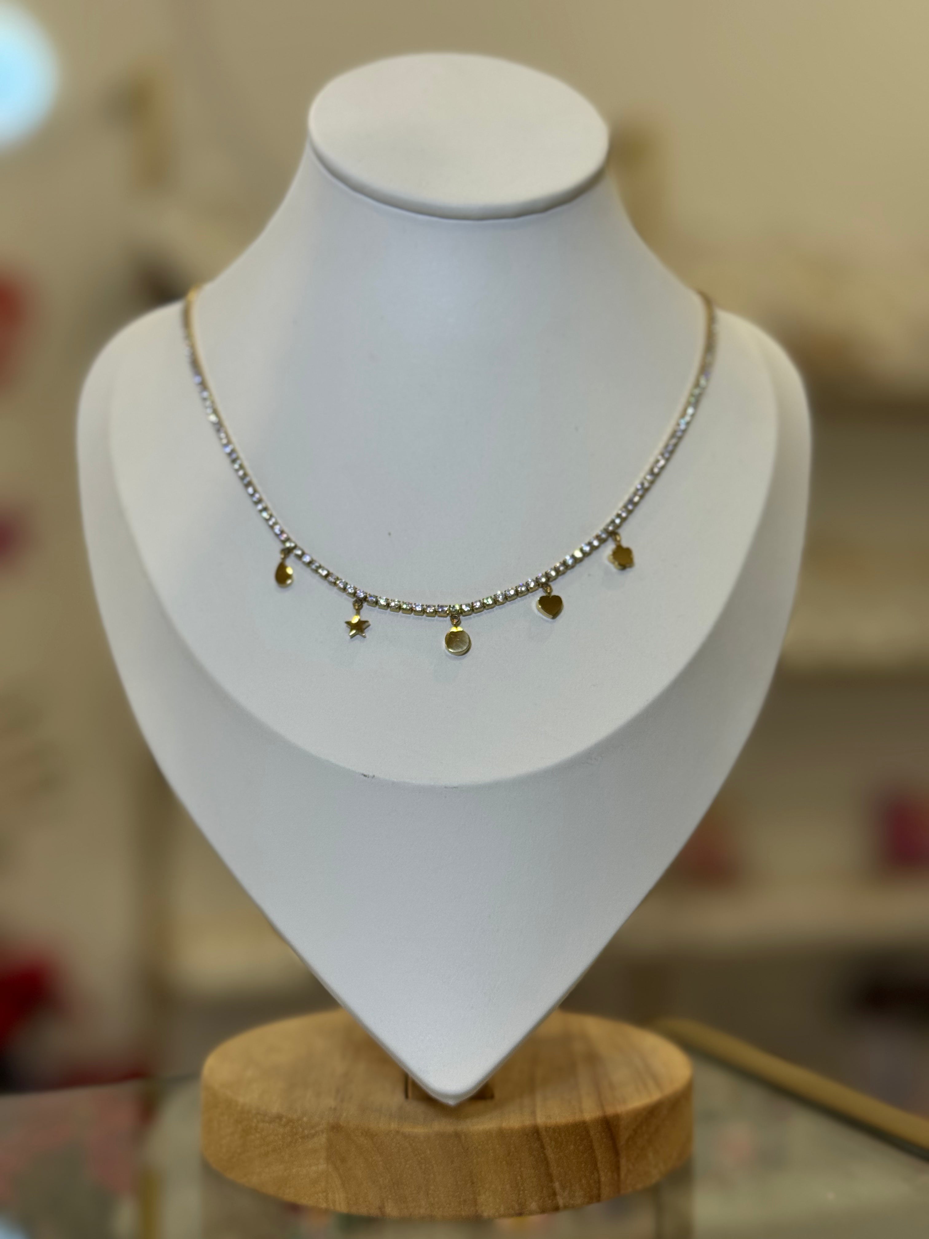 Collar glamour con zirconias y dijes múltiples. - collares Mundo Chic