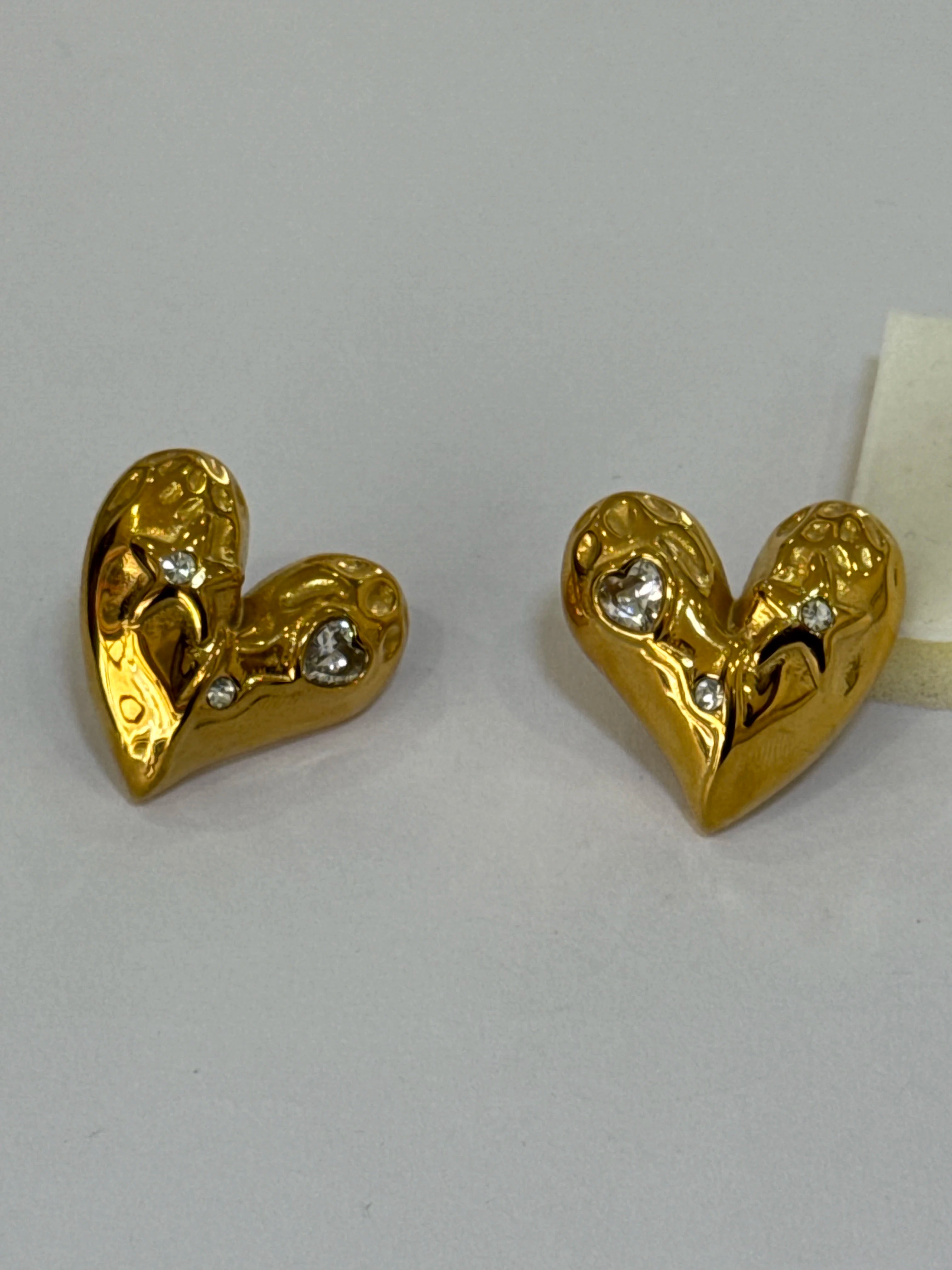 Aretes Corazon Cristales Acero Inoxidable 18k - aretes Mundo Chic
