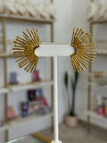 Aretes Sol Radiante Dorados Aesthetic Acero Inoxidable - aretes Mundo Chic